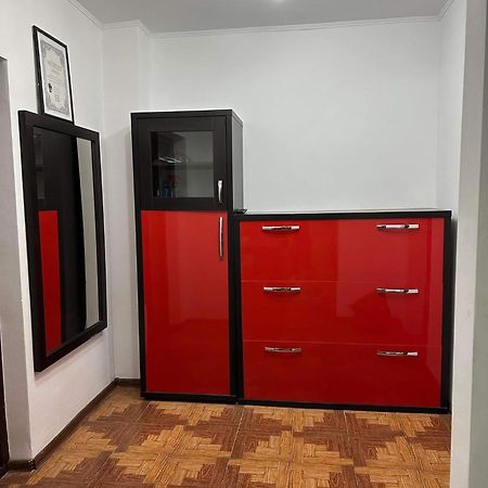 Lukapartaments Tulcea Buitenkant foto