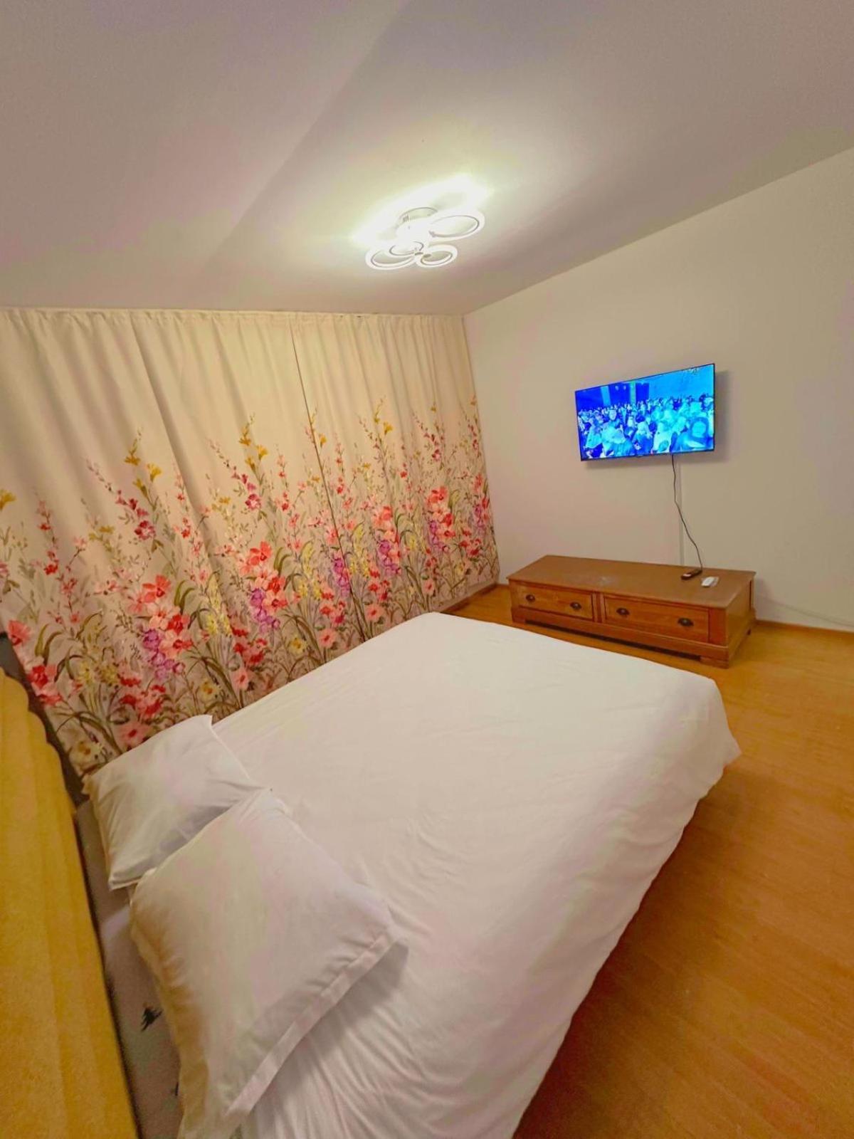 Lukapartaments Tulcea Buitenkant foto